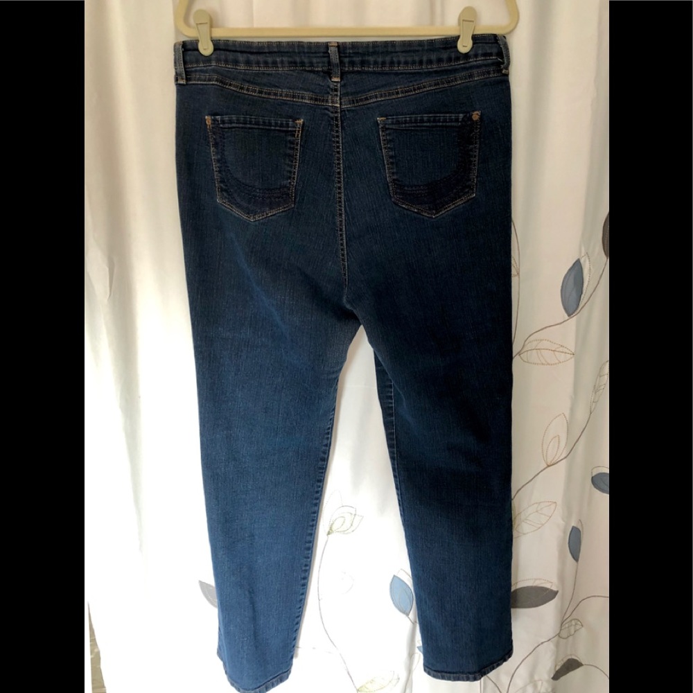 Women’s jeans
